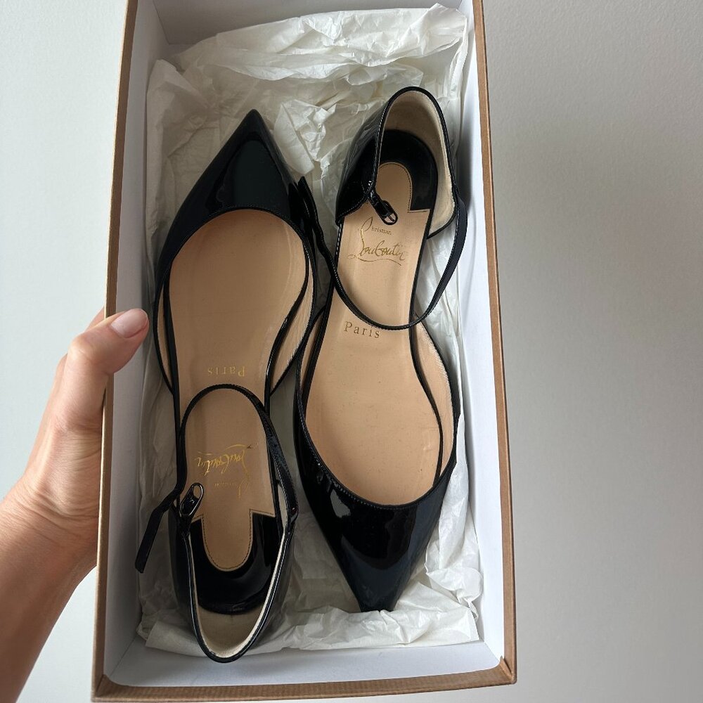 Christian Louboutin Rivierina Flat Patent Black 38.5